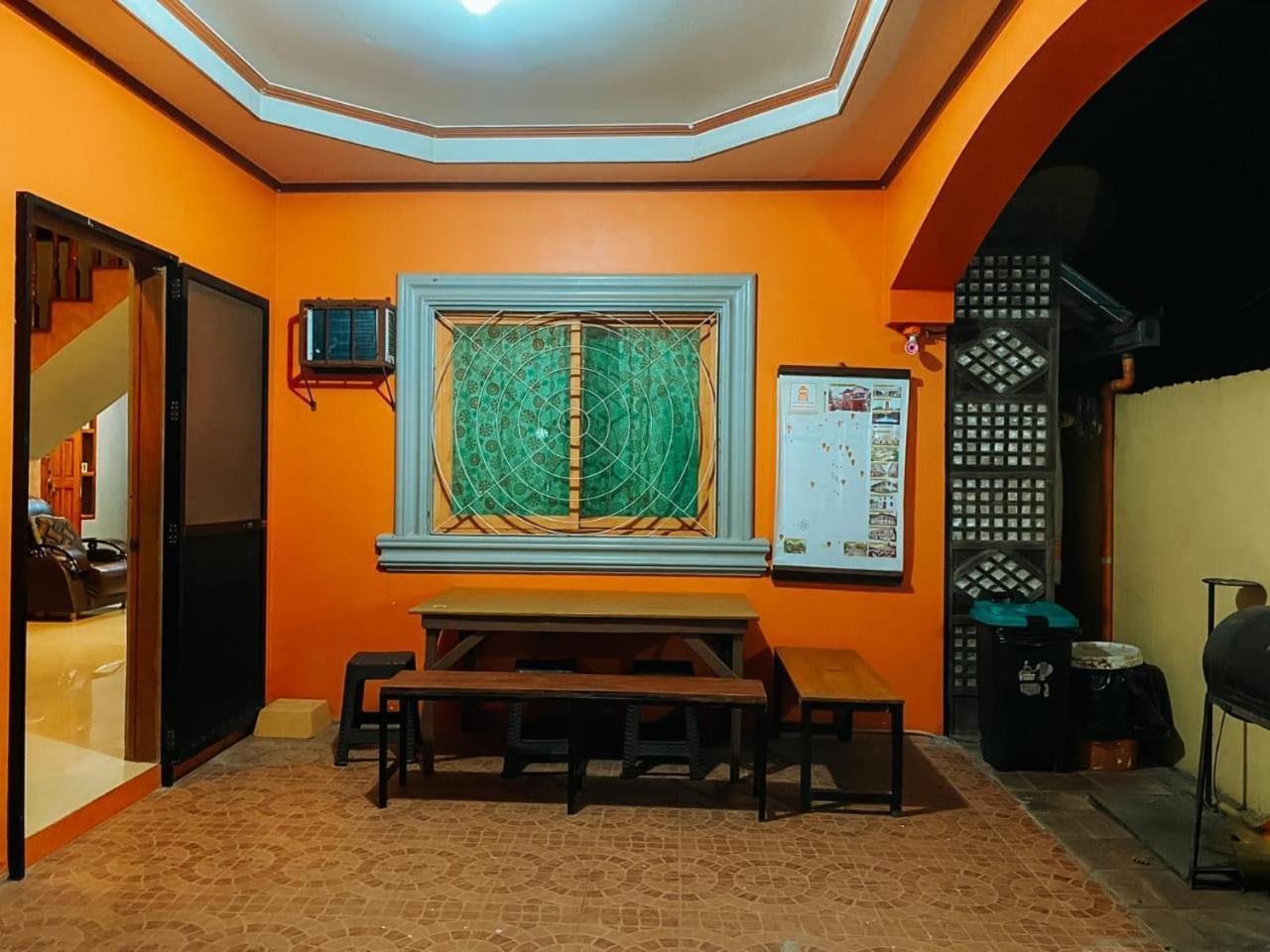 The Orange House - Vigan Villa Exterior photo